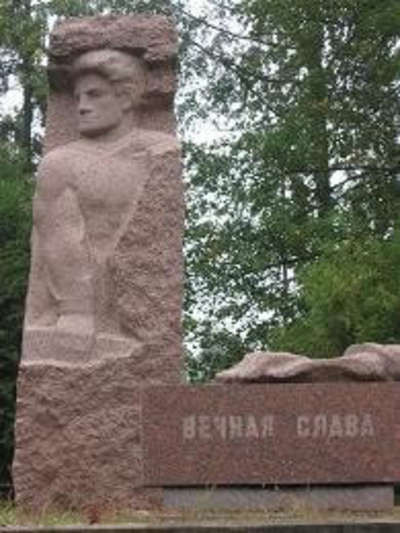 1193736836.jpg