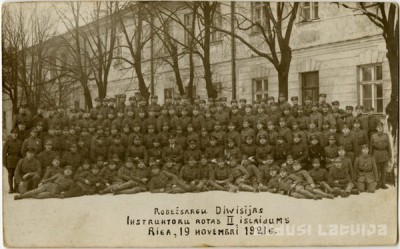 Robezsargu-Diwisijas-Instruktoru-rotas-2-islaidums_1_png_600x375_watermark-zl_watermark-r20xb20_q85.jpg