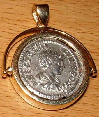 21_geta_coin_1.jpg