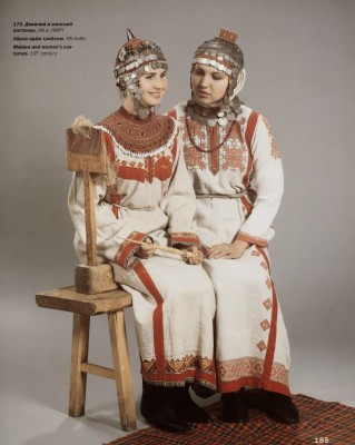 Девичий и женский костюмы. XIX в.jpg