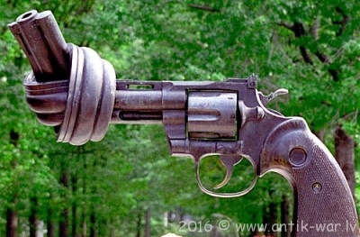 no-guns.jpg