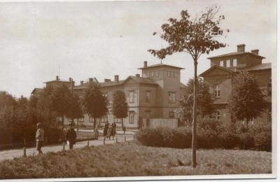 Chakstes laukums.Makslas kol. ap 1925-1930g.jpg