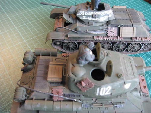T34    85 1944g.JPG