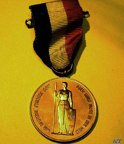DMC_0013r.jpg