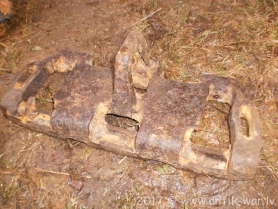 p 025.jpg