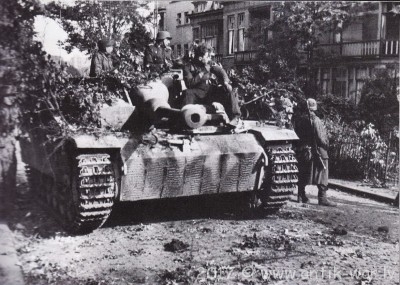 Market Garden Germans Sturmgeschütz III  Arnhem.jpg