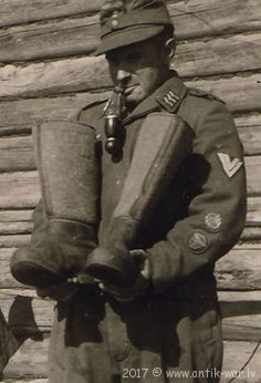 73e9ff33049130b45d11ab1cd117d887--german-soldier-german-army.jpg