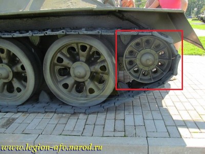 T-34-85_Prokhorovka_6_119.jpg