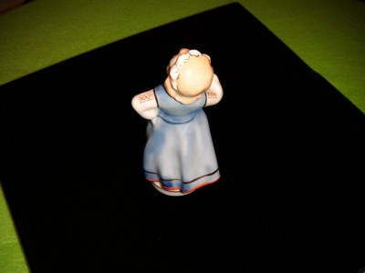 050.JPG