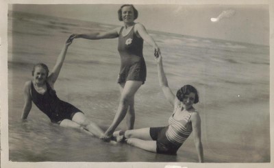Liepajas pludmalee. 1930g.jpg