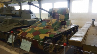 ljogkij-tank-vickers-armstrong-1.jpg