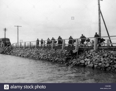 German bicycle division on the island of Saaremaa, 1941.jpg