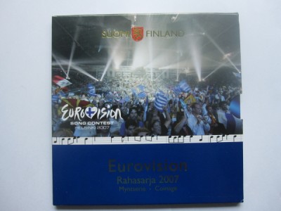 391788450-m.jpg