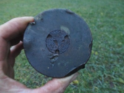 76mm Anturaznaja giljza s mesta gde bil podbit T-34.Kalniena u Stamierieni (5).JPG