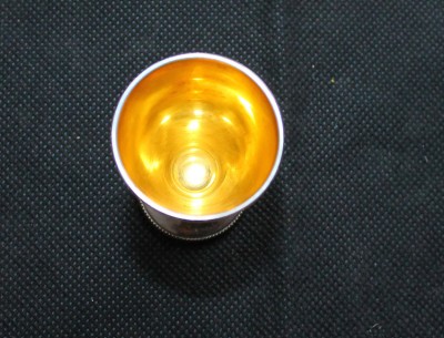 010.JPG