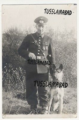 Soldat-Grenze-Zoll-Uniform-Orden-Abzeichen-Wachhund-Hund.jpg