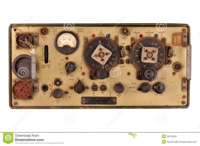 radio-transceiver-ww-tank-military-allied-white-background-32013939.jpg