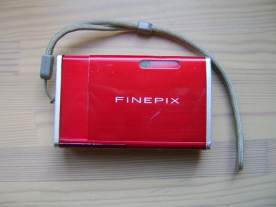 FINEPIX 002.JPG