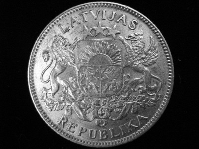 LAT 040.jpg
