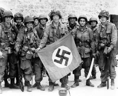 732px-101st_Airborne_Division_-_WW2_01.jpg