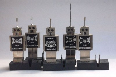 robot_f3.jpg