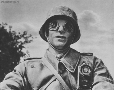 ww2-motorcycles-dead-head.jpeg