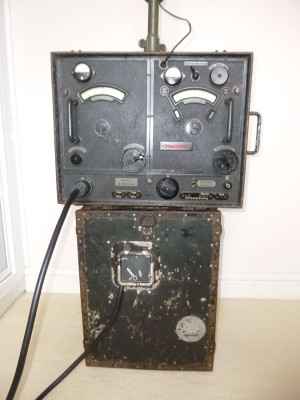 wehrmacht-torn-fu-f-artillery-observers-radio-set_10500_main_size3.jpg