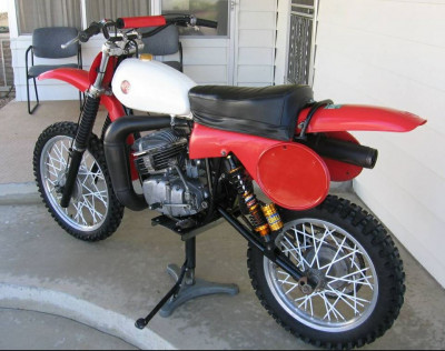 CZ250-Rear-Left.jpg