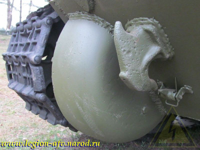 T-34-76_Vsevologhsk_3_130.jpg