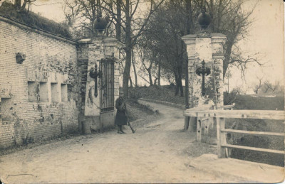 046 кордегардия Николаевских ворот. 1920e.jpg