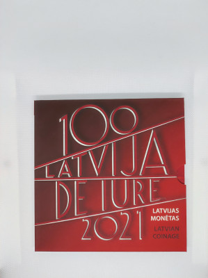 100 Latvija De Iure 2021 komplekts.jpg