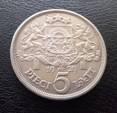 5L1929-2.jpg