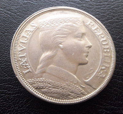 5L1931-1.jpg