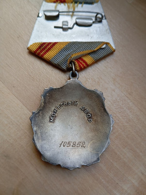 122929227.jpg