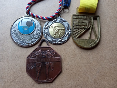 4sporta medalas2.jpg