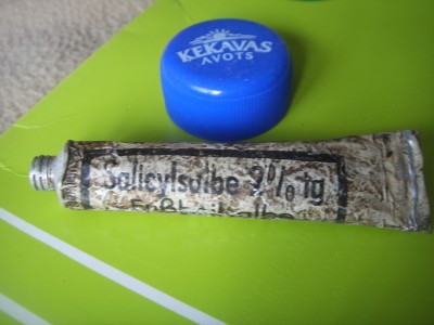 Salicylsalbe.JPG