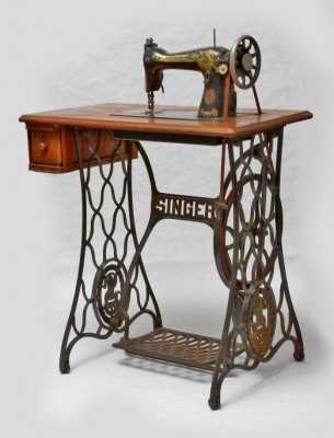 singer1.jpg