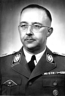 Bundesarchiv_Bild_183-S72707,_Heinrich_Himmler.jpg